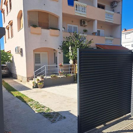 Mia Lägenhet Zadar Exteriör bild